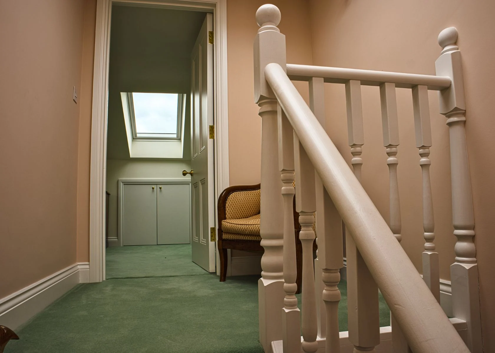 Faroe Road: The staircase and landing connection.