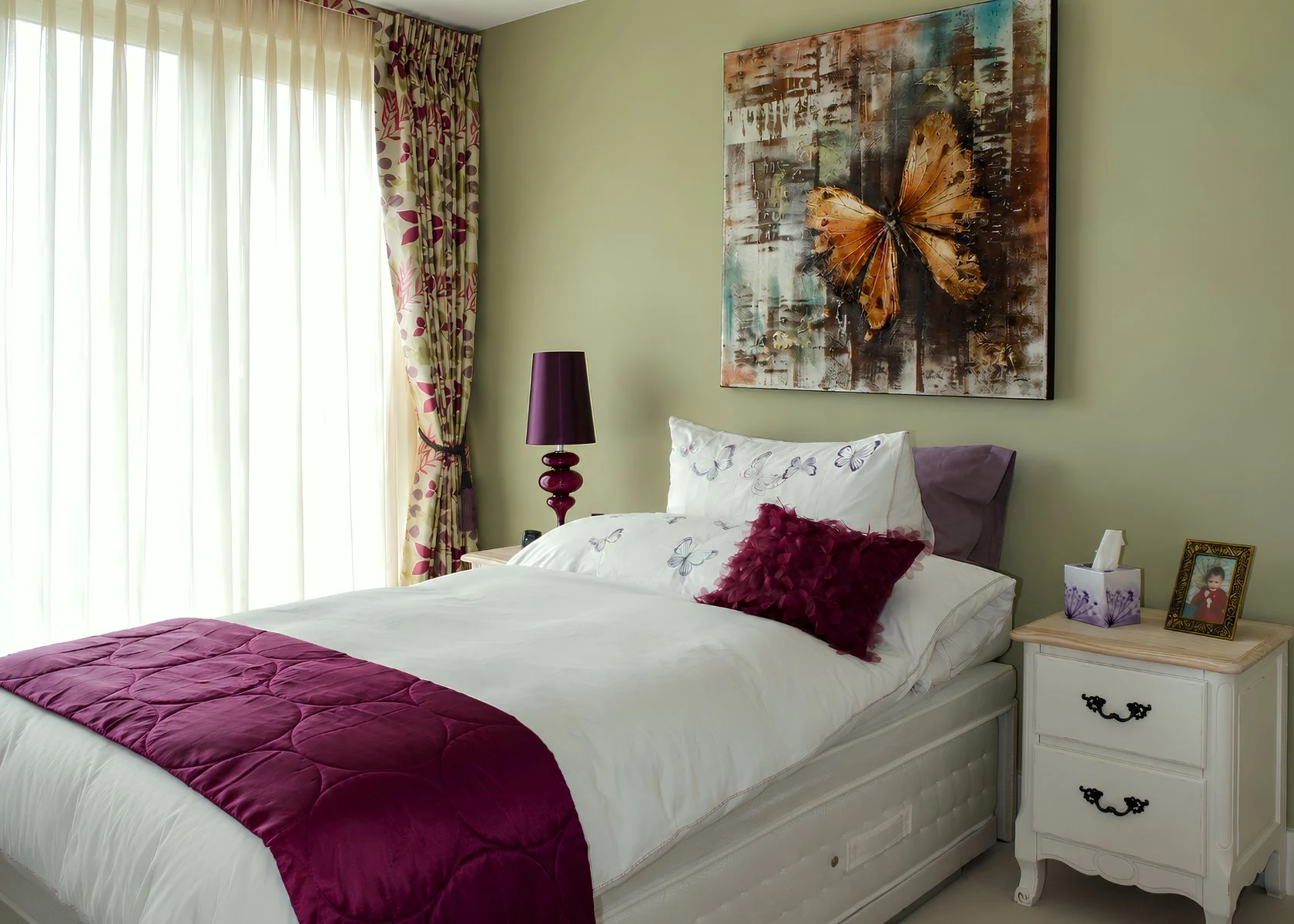 Rostrevor Avenue: Bedroom furniture, finishes and the glazed garden-side opening.